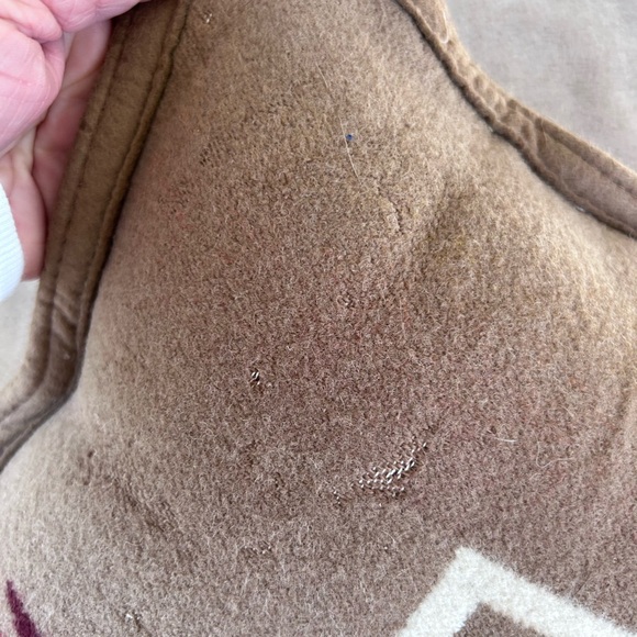 Pendleton Woolen Mills Chief Joseph wool decorative pillow. Nez Perce. Tribal. - Picture 15 of 16